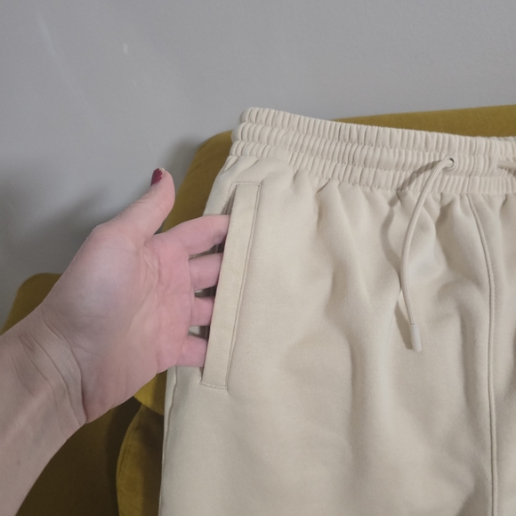 Nike Kids Casual Bottoms in Cream - Picture 7 of 13